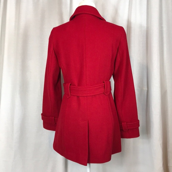 Warm and Stylish winter coat 🧥❄️ - Picture 7 of 7